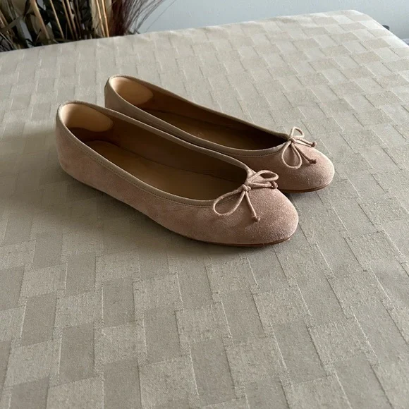 Flattered Suede Bow Ballet Flats - Picture 2 of 11